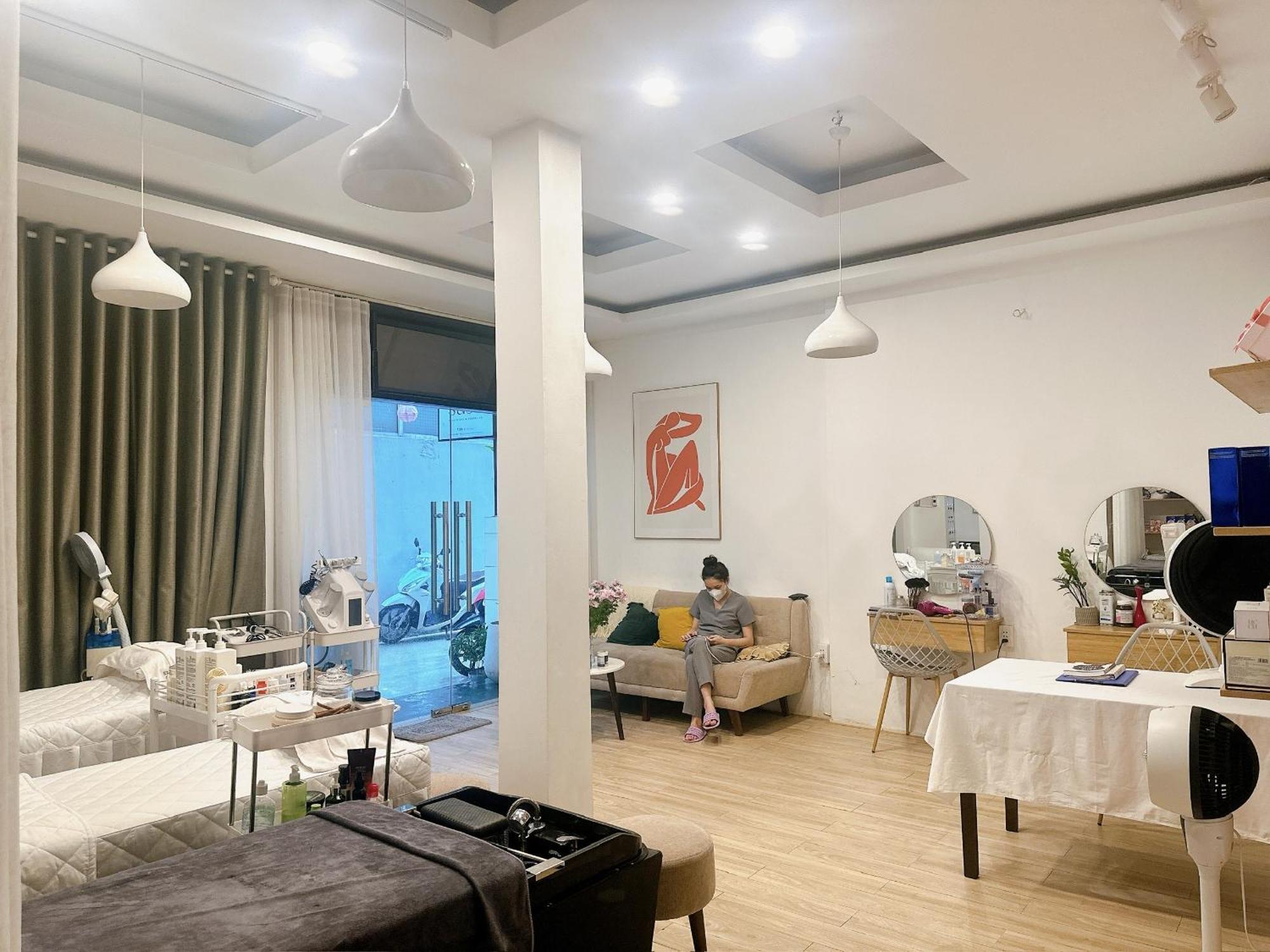 Dong Loi Hotel Hue Buitenkant foto