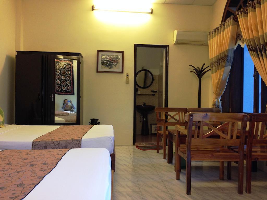 Dong Loi Hotel Hue Buitenkant foto