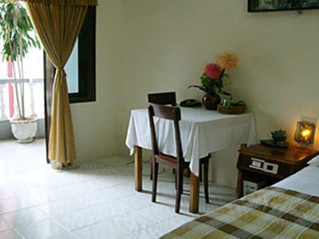 Dong Loi Hotel Hue Buitenkant foto